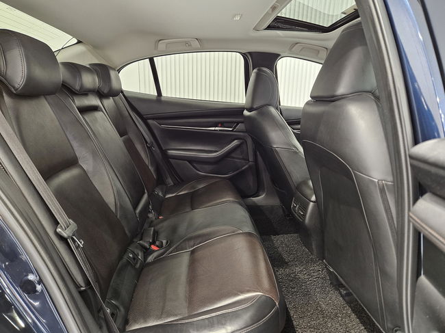 2021 Mazda 3 4DR 1.5 AT M-HYBRID ASTINA