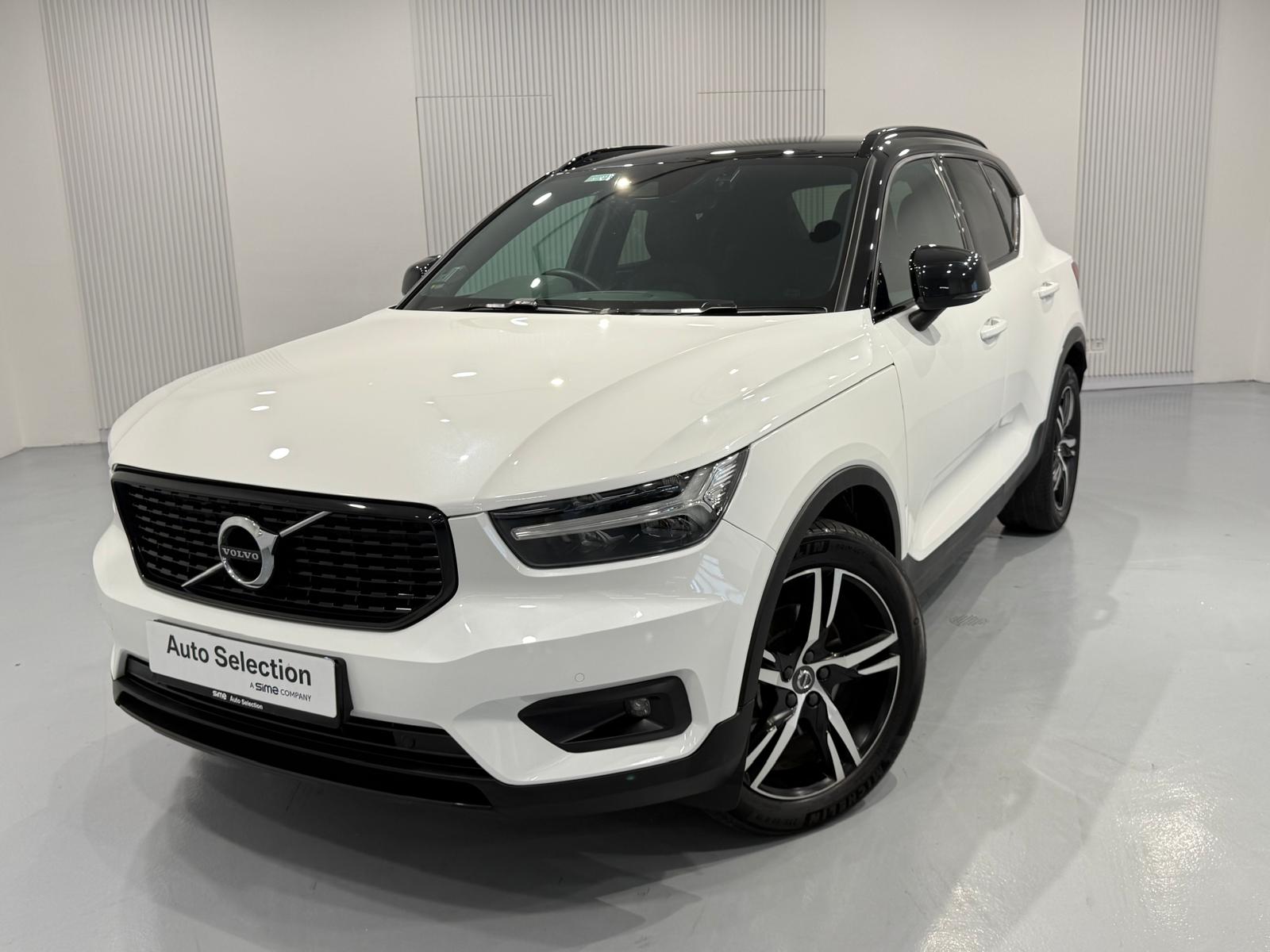 2020 Volvo XC40 T4 R-DESIGN