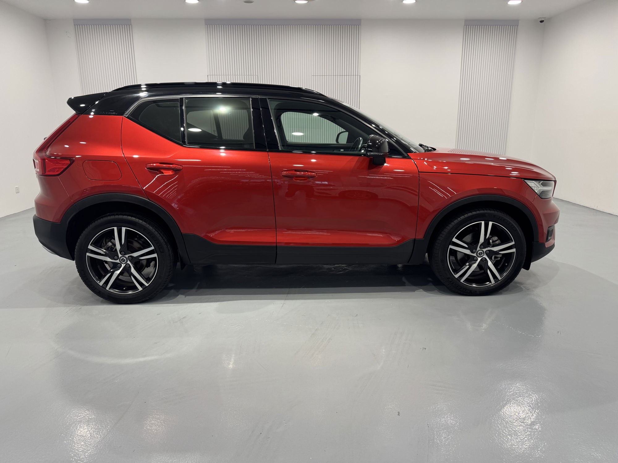 2018 Volvo XC40 T5 R-DESIGN