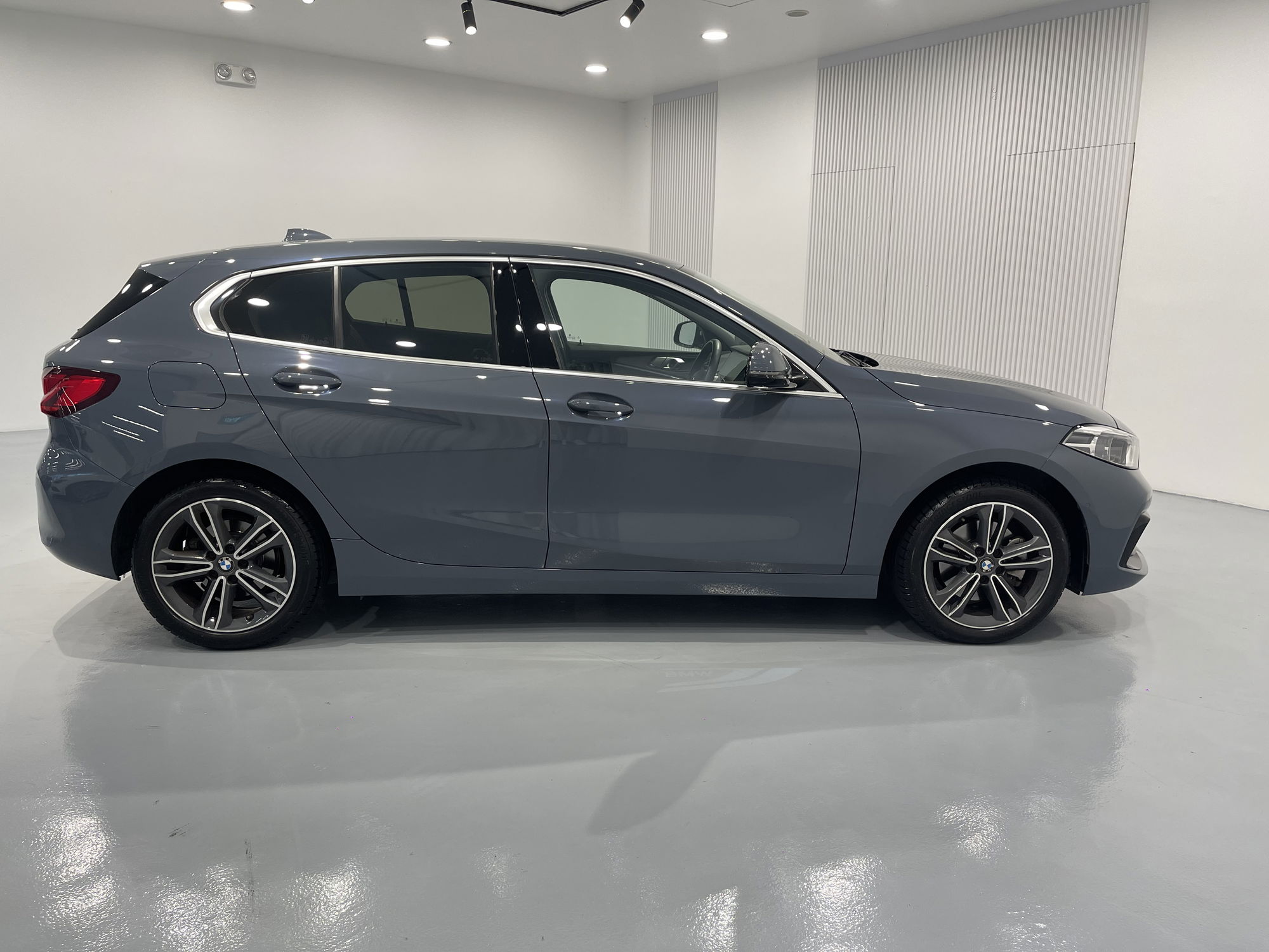 2021 BMW 116i