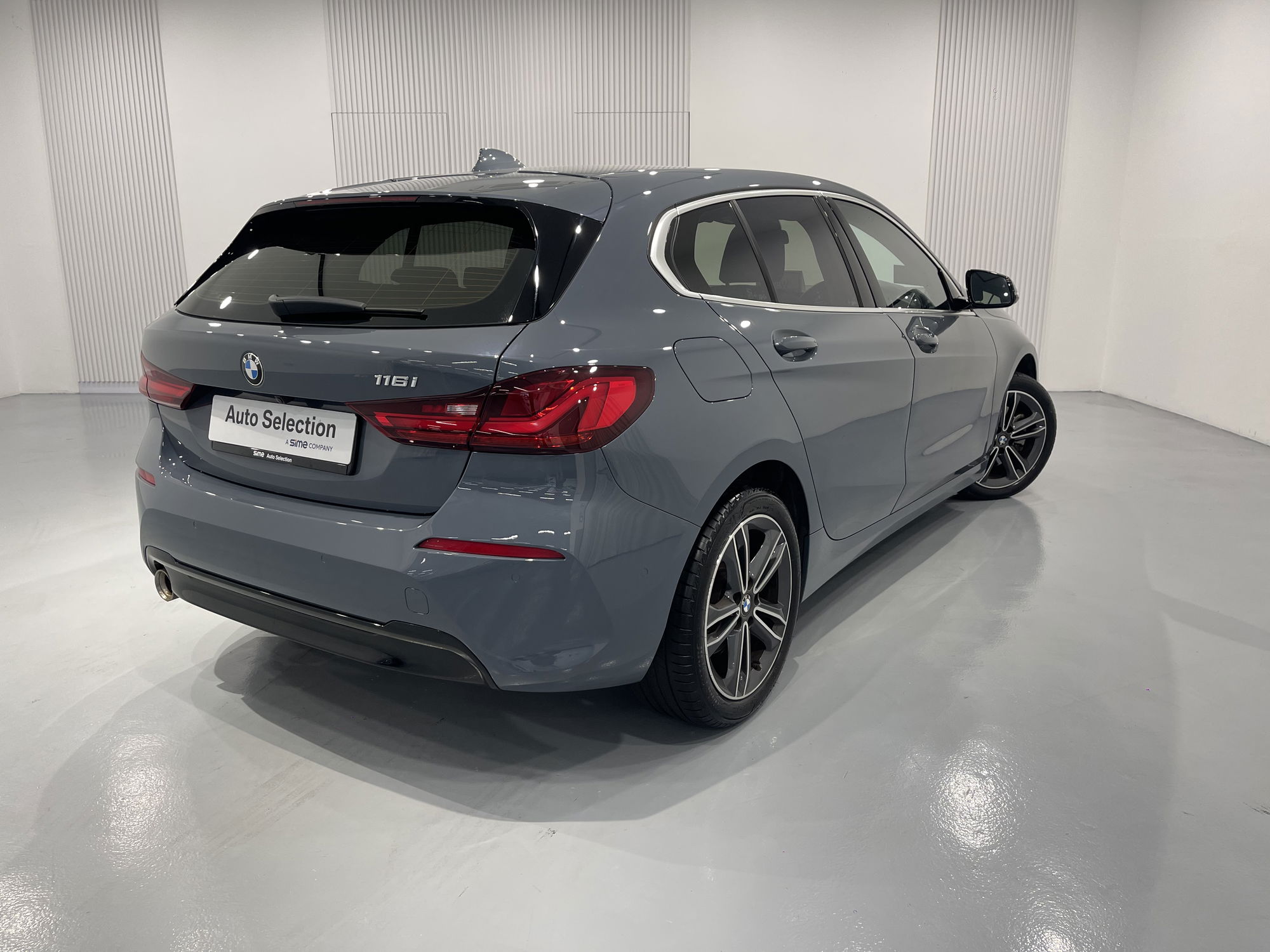 2021 BMW 116i