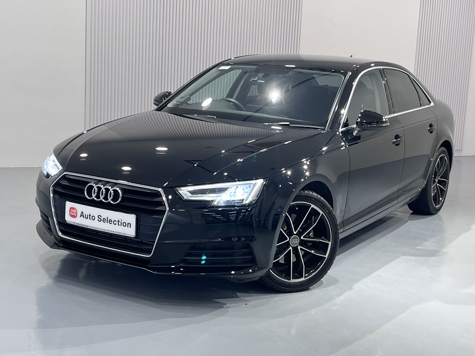 2019 Audi A4 2.0 TFSI S TRONIC