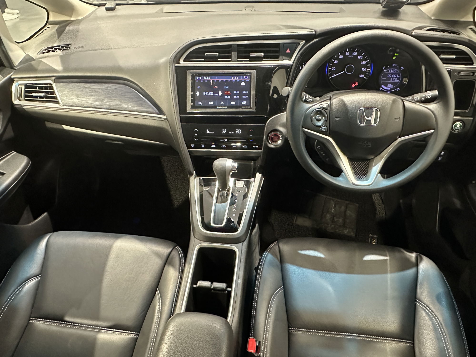 2019 Honda SHUTTLE 1.5G